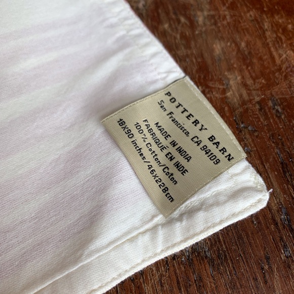 PB Grain Sack Table Runner - NEW - Picture 4 of 4